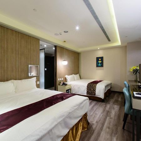 Stay Hotel - Taichung Zhongqing Kültér fotó